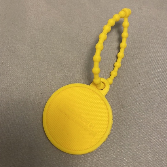 Authentic Bape Aape rubber keychain - Picture 3 of 3